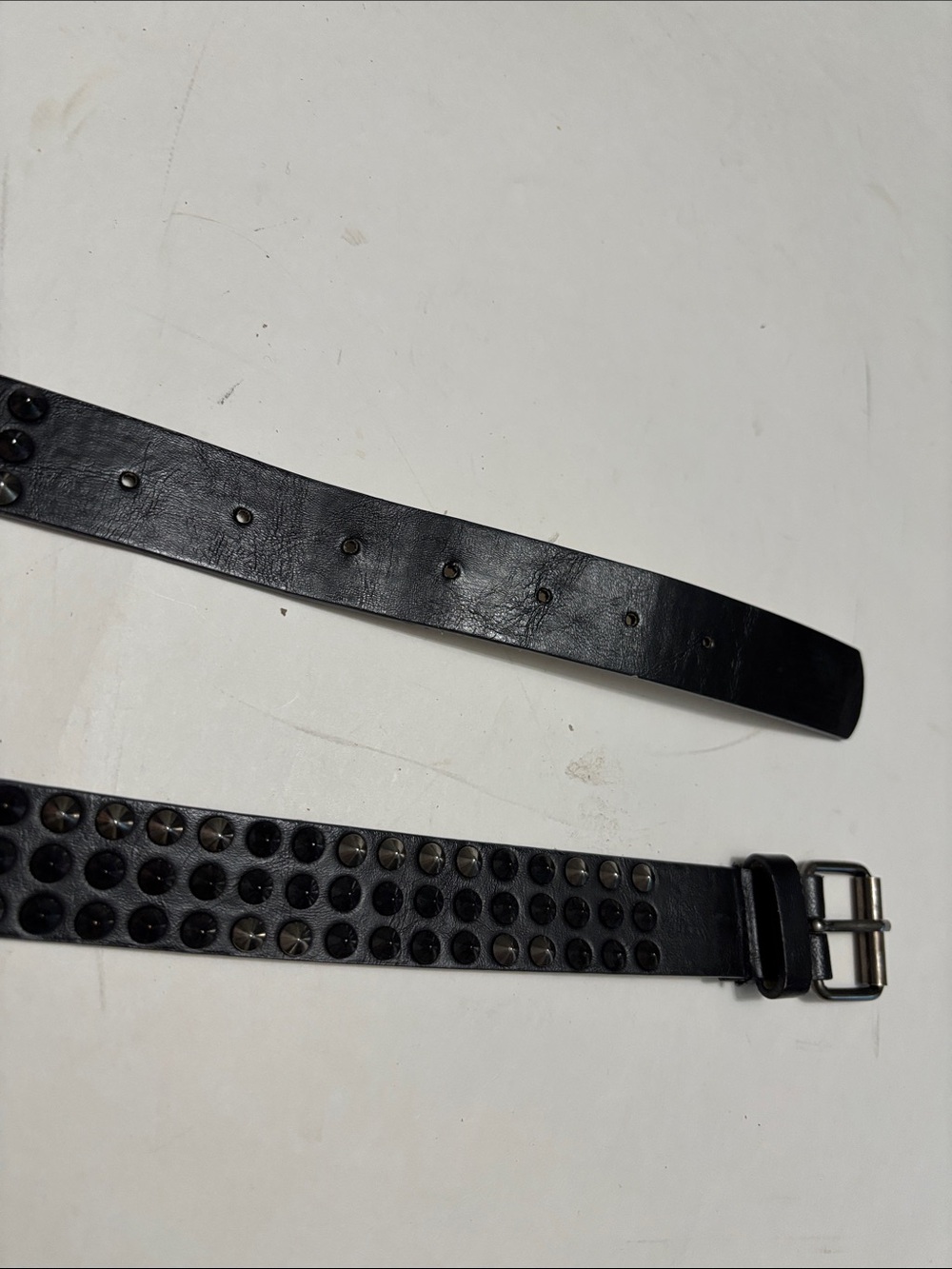 Black Leather Studded Belt Silver Buckle Punk Grunge 44" - Picture 10 of 15
